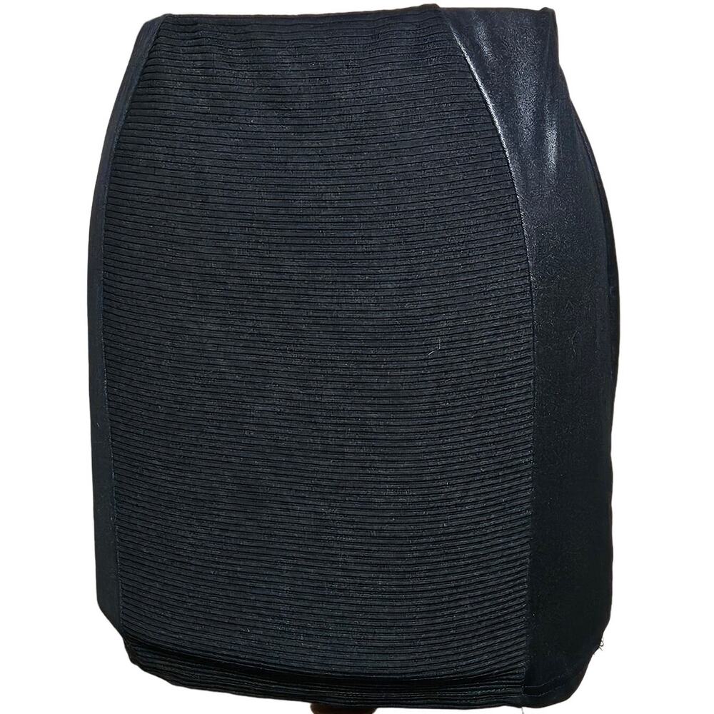 Black Mini Pencil Skirt Size Small